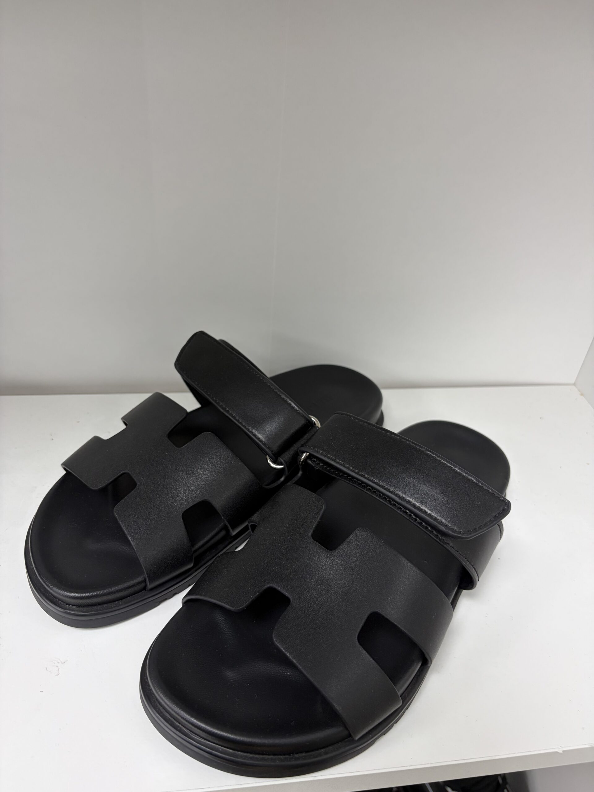 Hermes Sandals Chypre Zwart